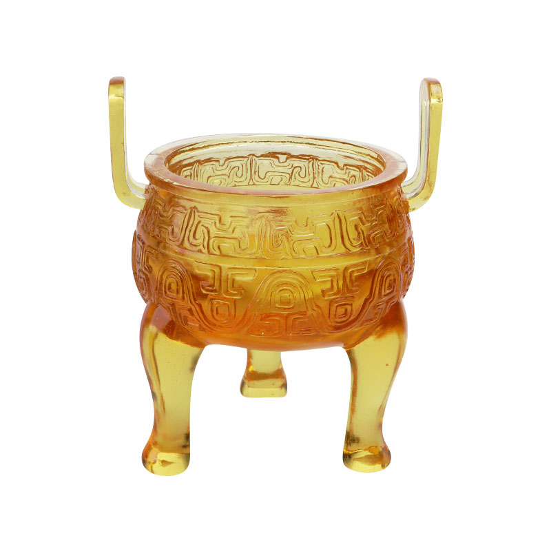 Ornamenti per treppiede in smalto color oro