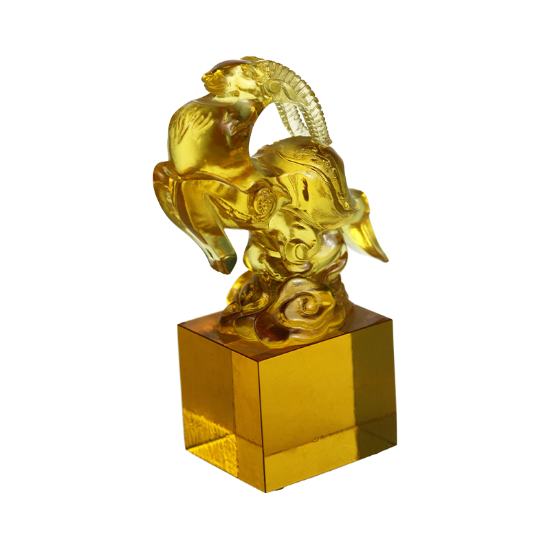 Sigillo in cristallo di vetro a forma di pecora trasparente oro