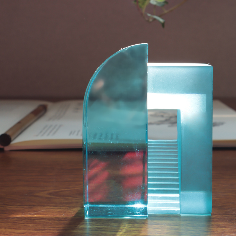 Ornamenti cinesi per giocattoli in vetro smerigliato blu sfumato