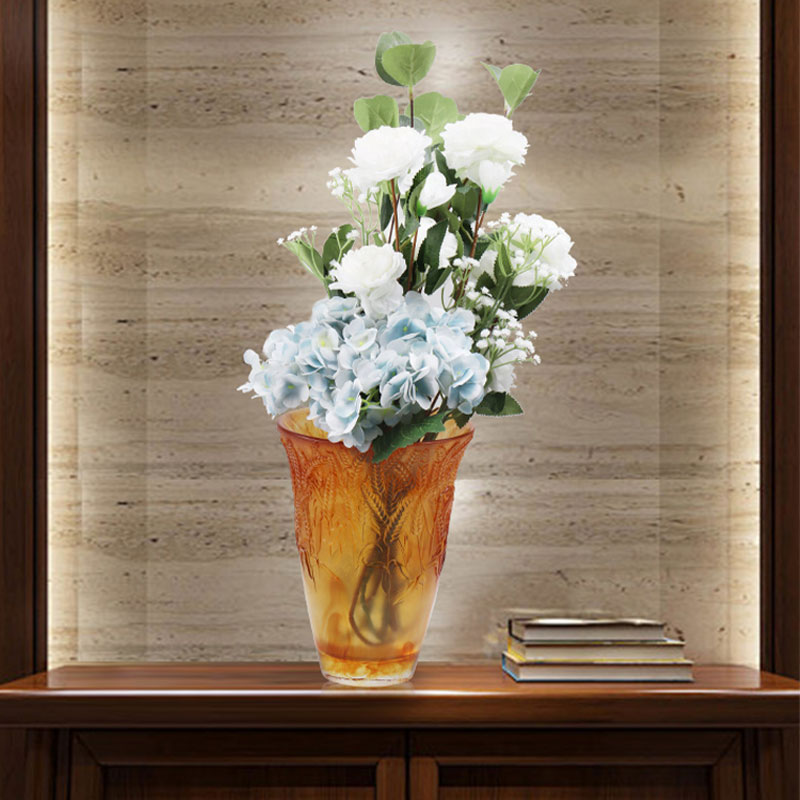 Vaso in vetro ambrato con spighe di grano in rilievo