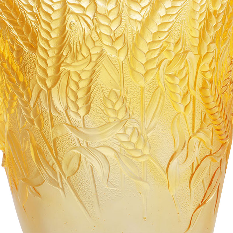 Vaso in vetro ambrato con spighe di grano in rilievo